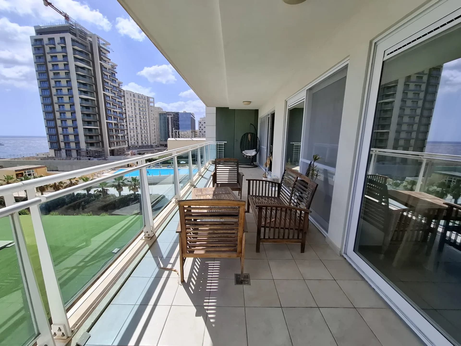 Modern 2 Bedroom Apartment for Sale in Sliema — photo 3
