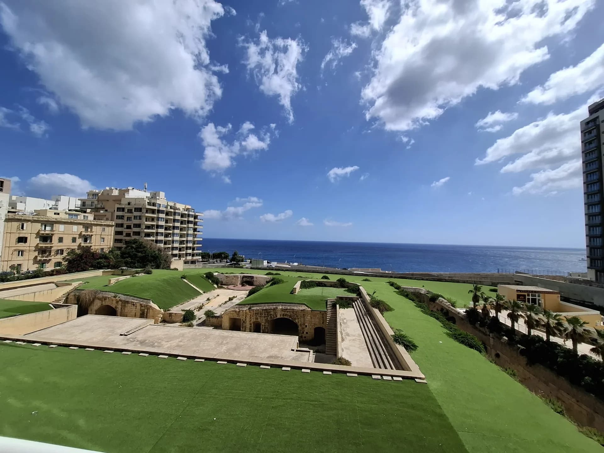 Modern 2 Bedroom Apartment for Sale in Sliema — photo 2