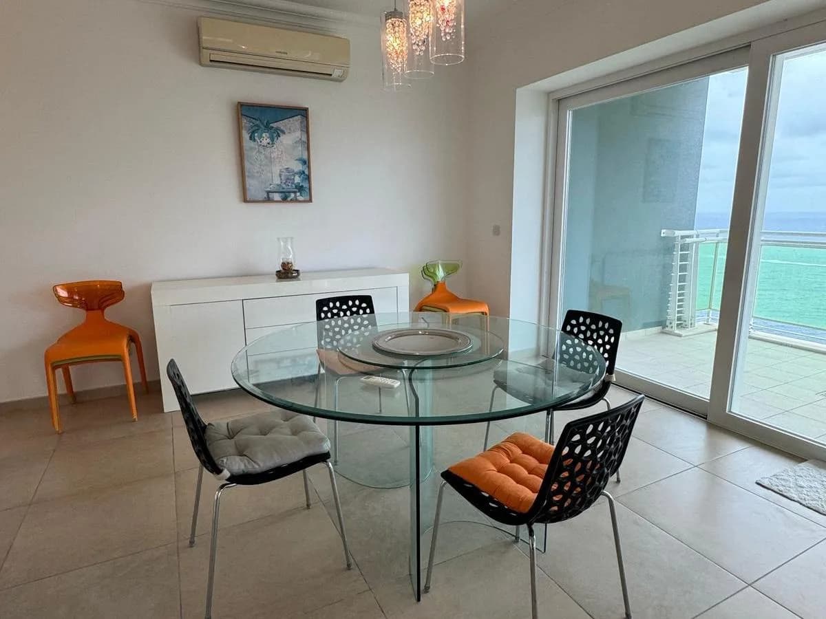 Exclusive 3 Bedroom Apartment with Sea Views for Sale in Sliema — photo 5