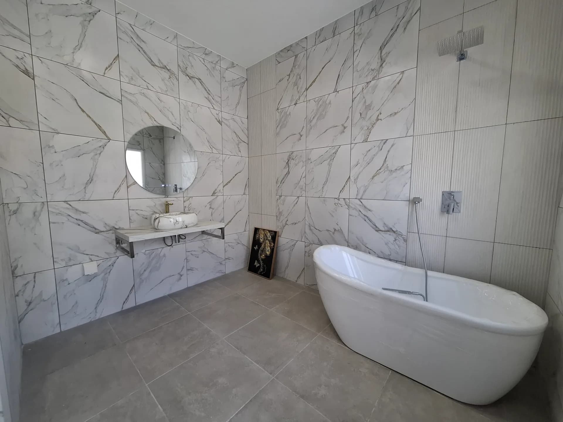 Elegant 5 Bedroom Townhouse with Rooftop Jacuzzi for Sale in Sliema — photo 10