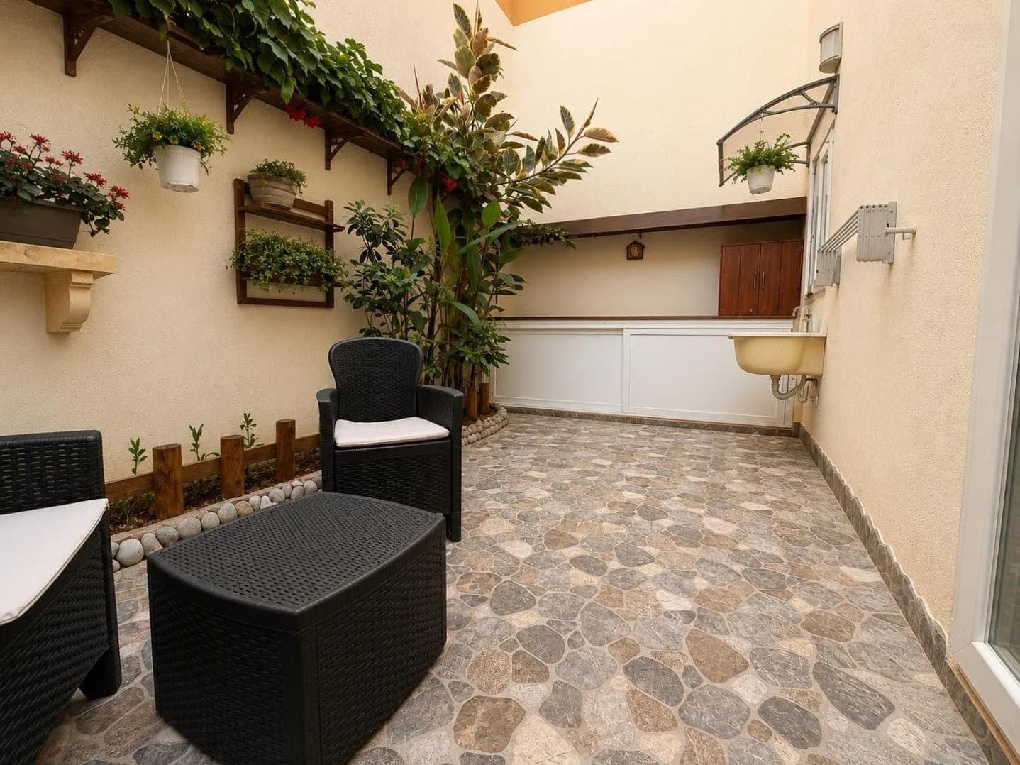 Luxury 4 Bedroom Terraced House with Sea Views for Sale in Xghajra — foto 10